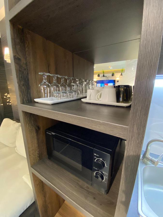 New Double Room Luxury Apartment In The Center 키시나우 외부 사진