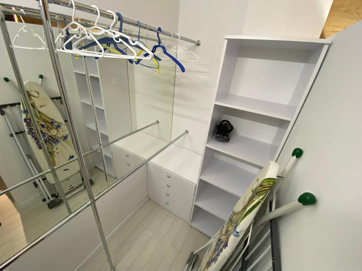 New Double Room Luxury Apartment In The Center 키시나우 외부 사진