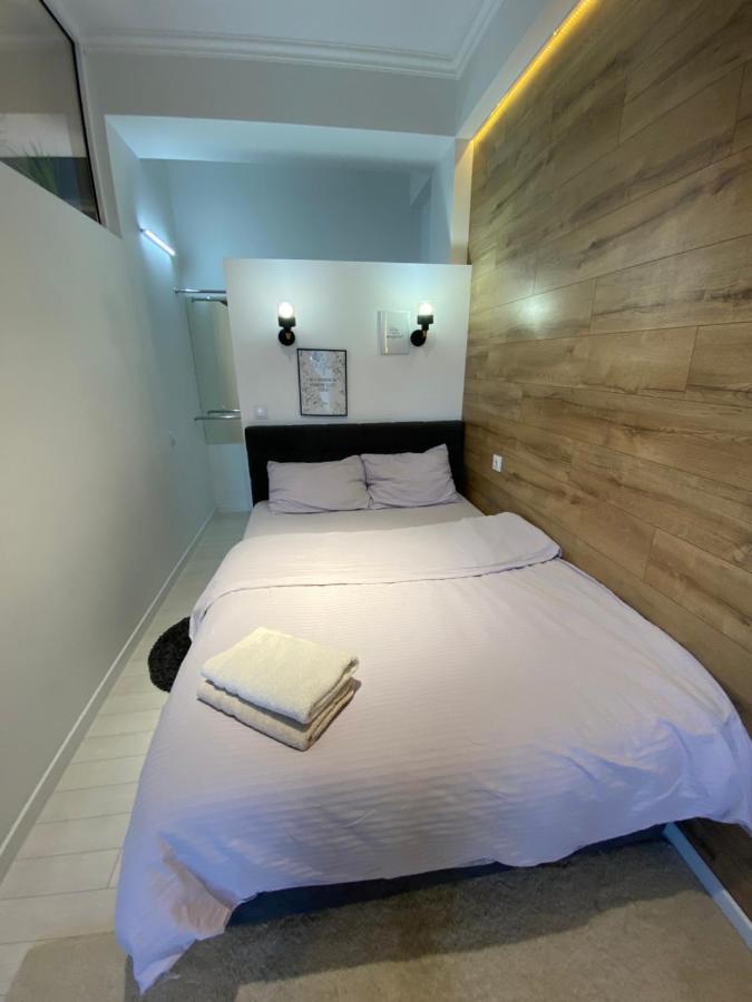 New Double Room Luxury Apartment In The Center 키시나우 외부 사진