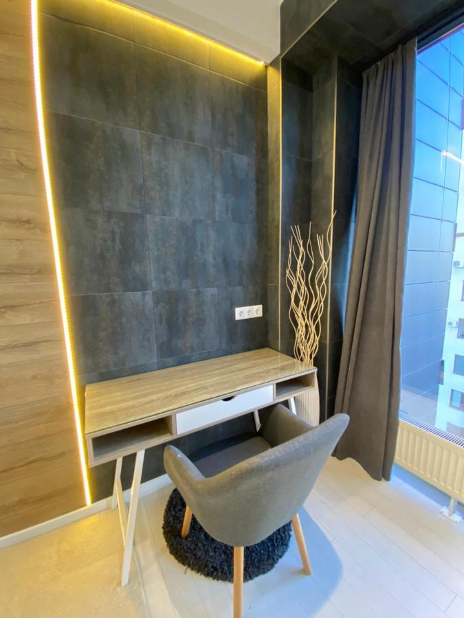 New Double Room Luxury Apartment In The Center 키시나우 외부 사진