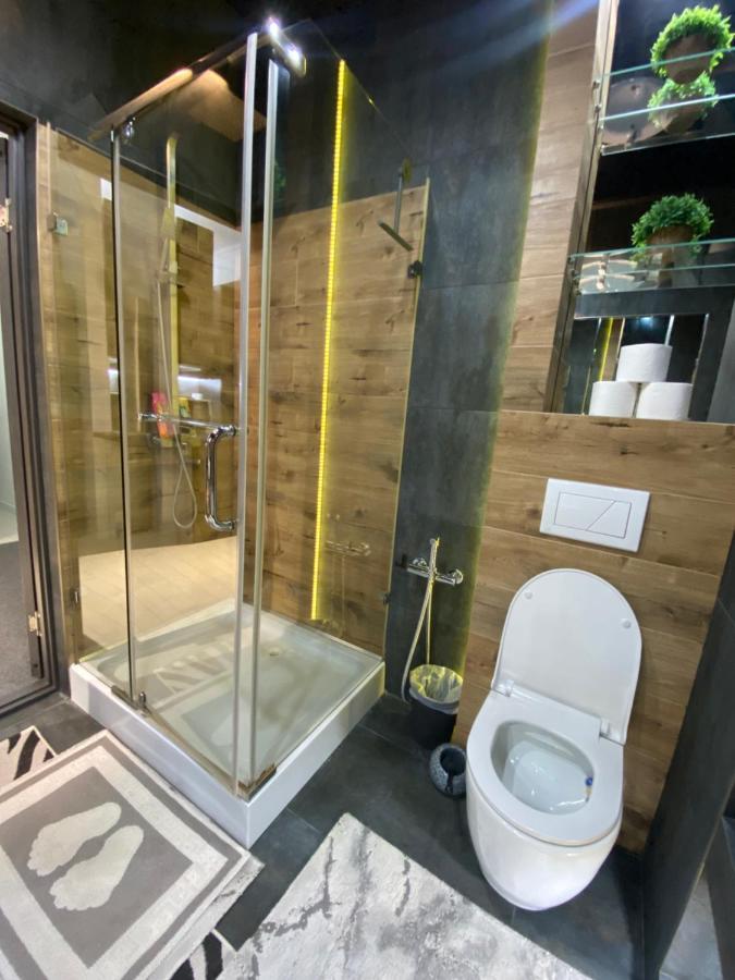 New Double Room Luxury Apartment In The Center 키시나우 외부 사진